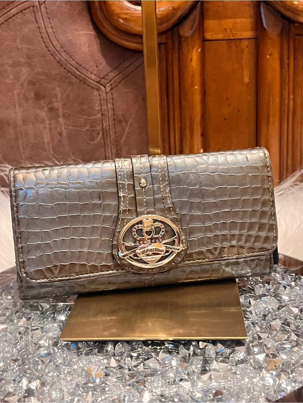 Kathy Van Zeeland Y2k Metallic Croc-Embossed Gray Wallet Clutch with Crest